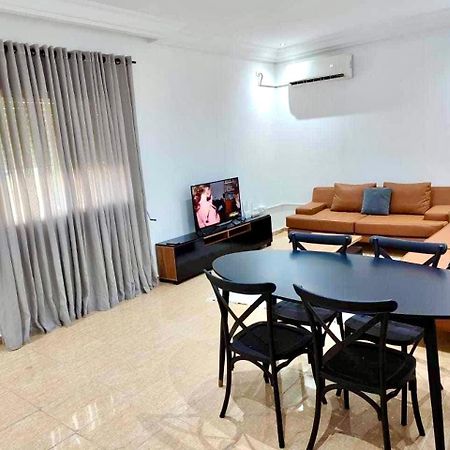 Nice Stay 2 Bedrooms Jardins De Carthage Le Kram Exteriér fotografie
